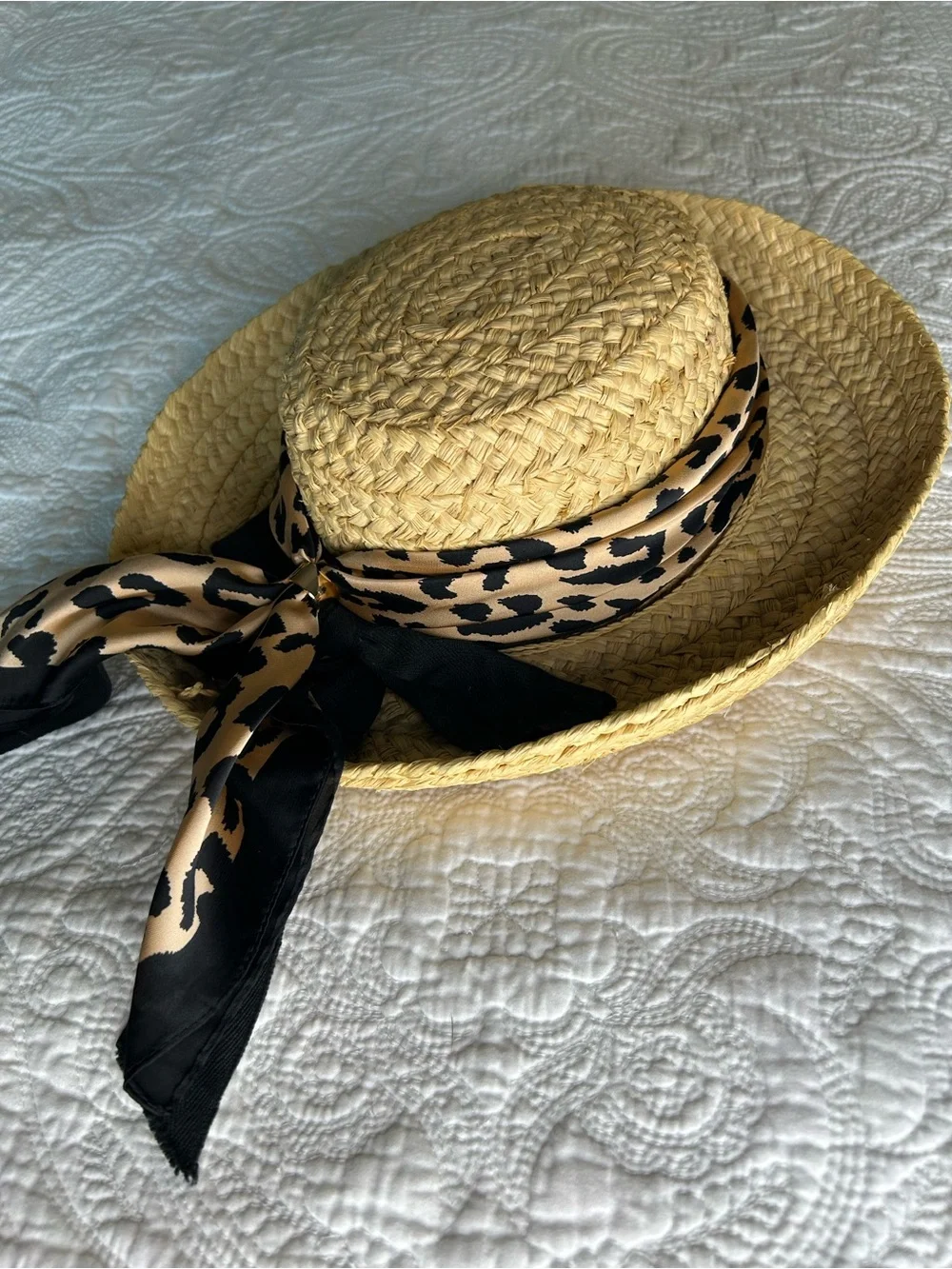 New Leopard Print Satin Neck Scarf - Black & Tan